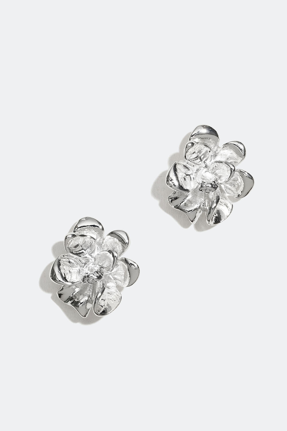 Ørestik med blomster