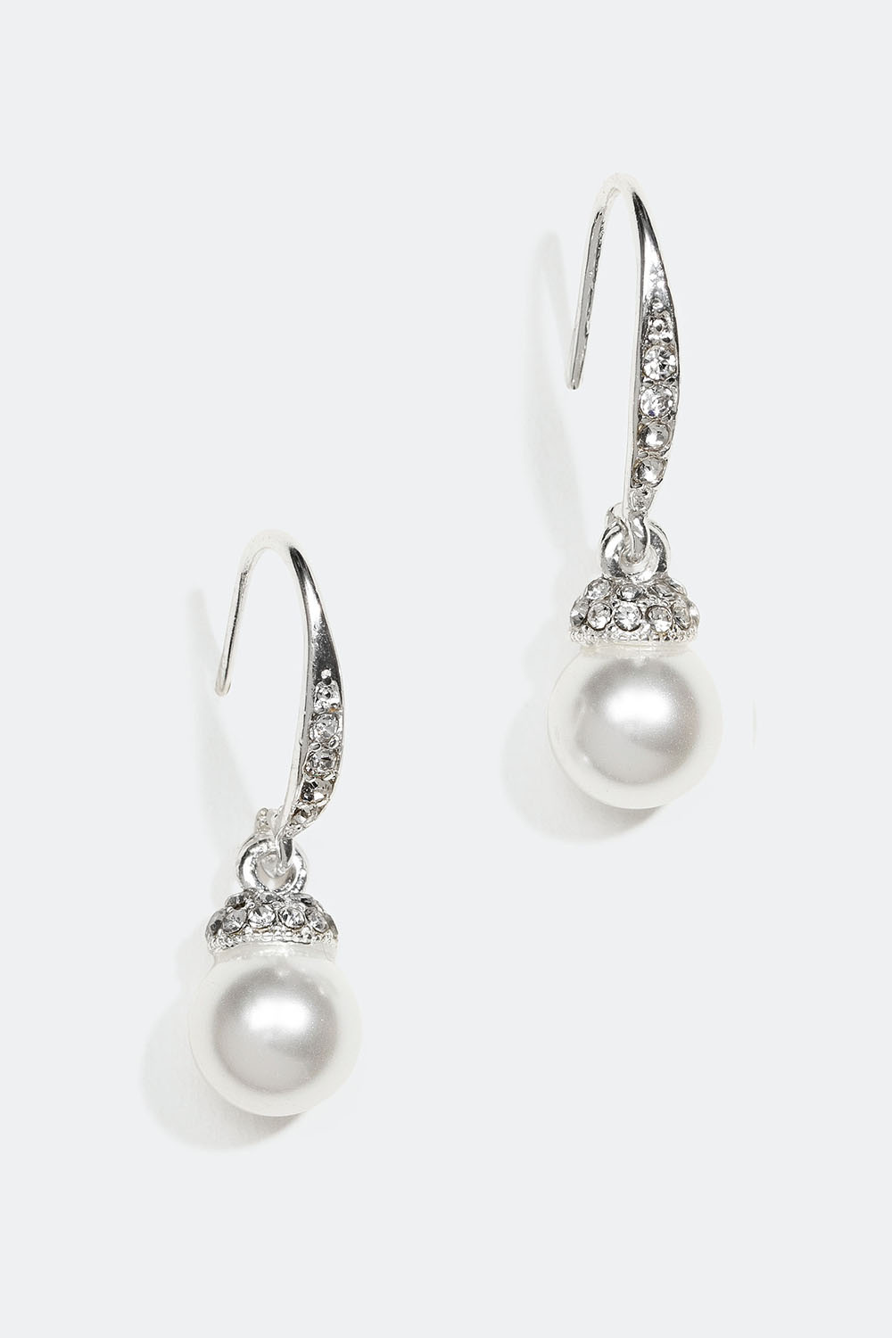 Øreringe med glassten og glasperler