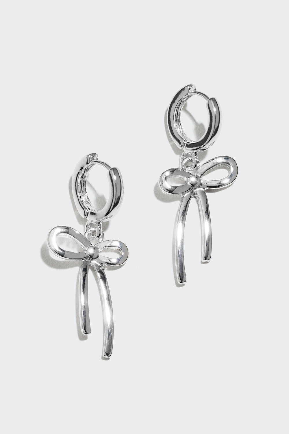 Små hoops med sløjfer