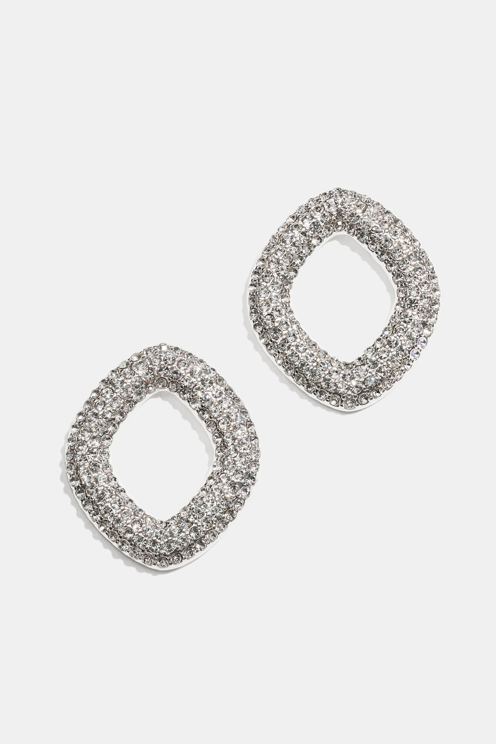 Øreringe med diamanter og rhinsten