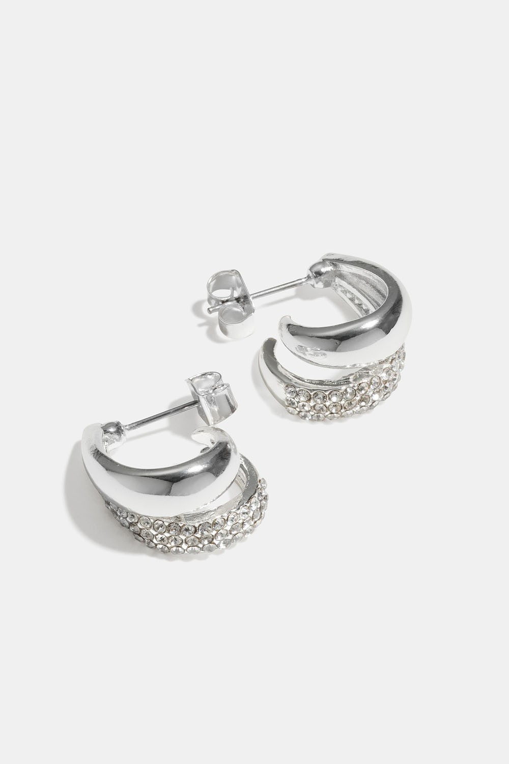 Todelte hoops med rhinsten