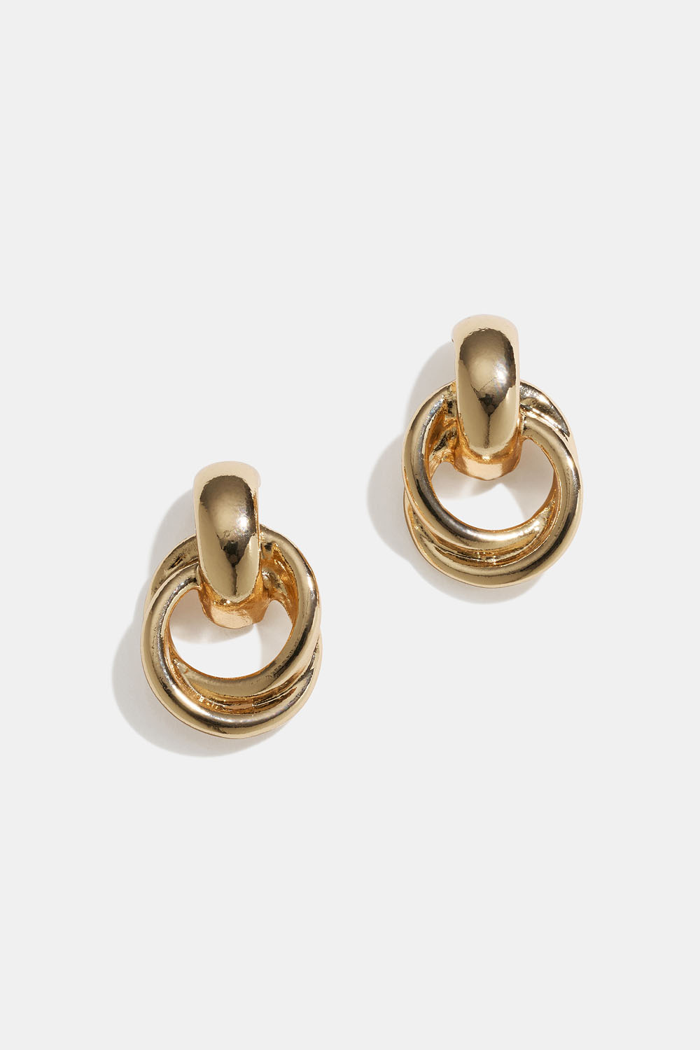 Guldfarvede øreringe med dobbelte ringe
