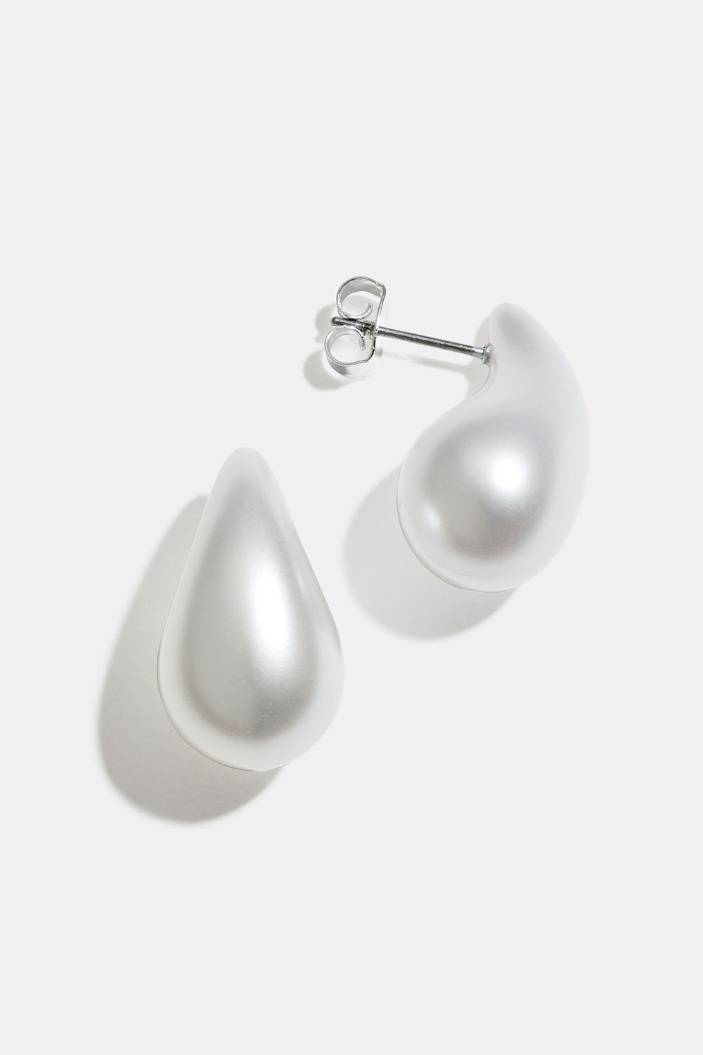 Dråbeøreringe med perlemorsfinish