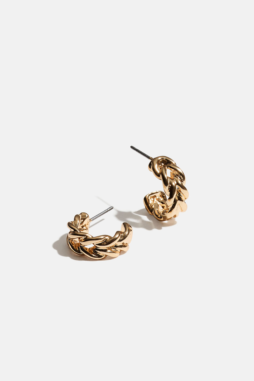 Guldfarvede hoops med kædedesign