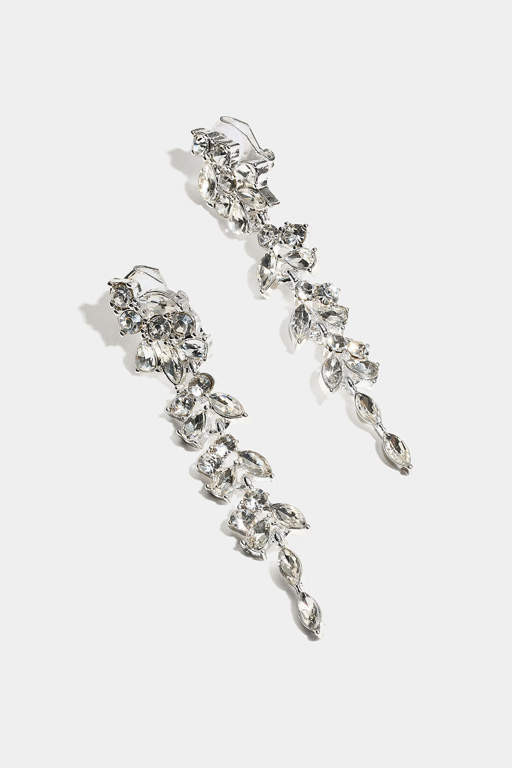 Lange klipsøreringe med klare glassten