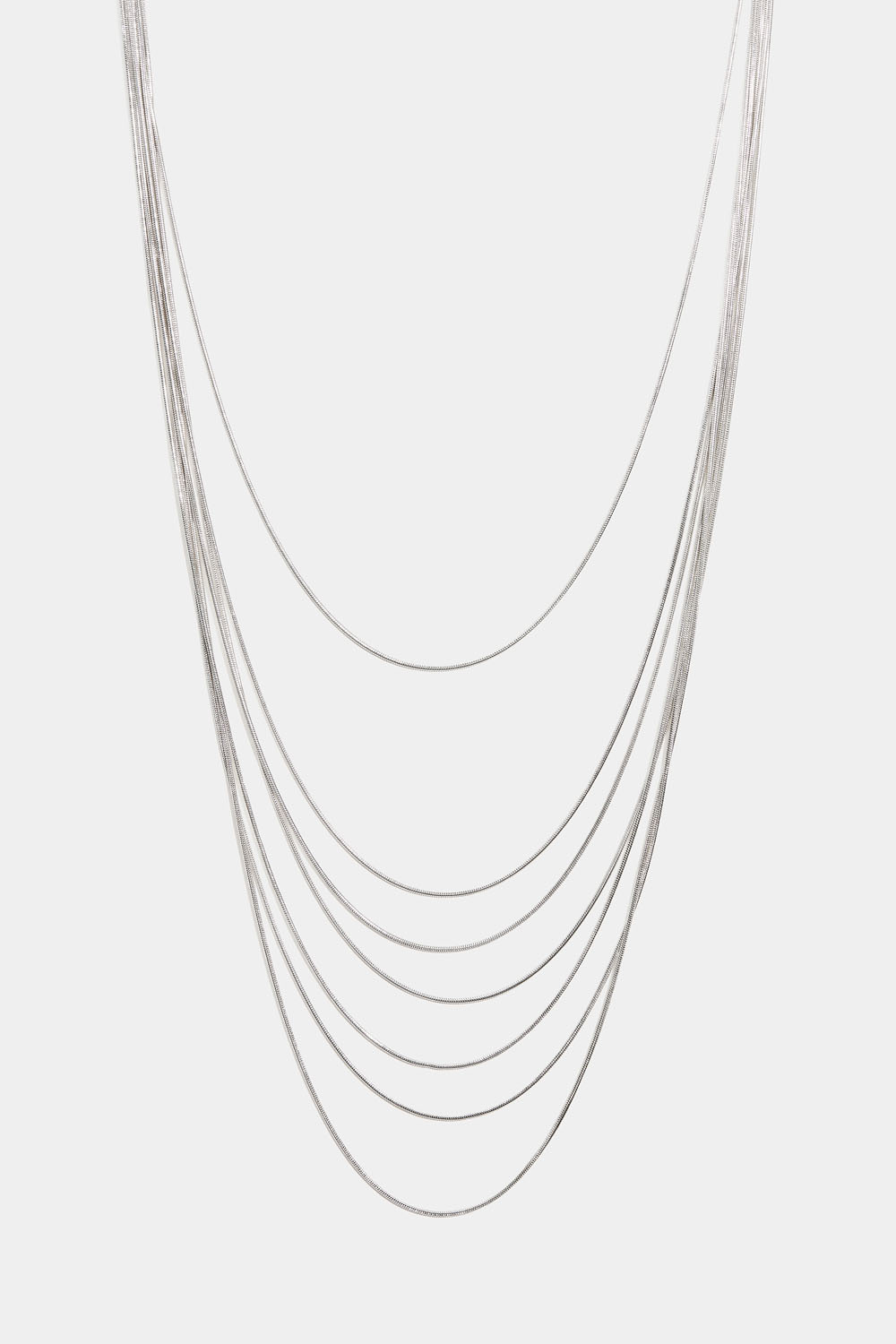 Multihalskæde med afrundet kæde