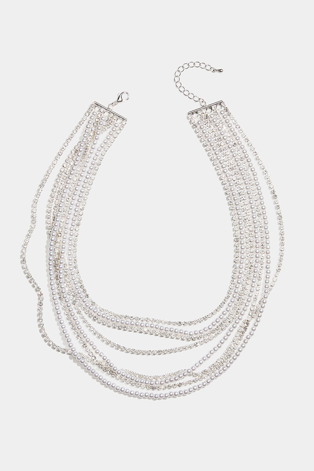 Halskæde med otte kæder i rhinsten og perler