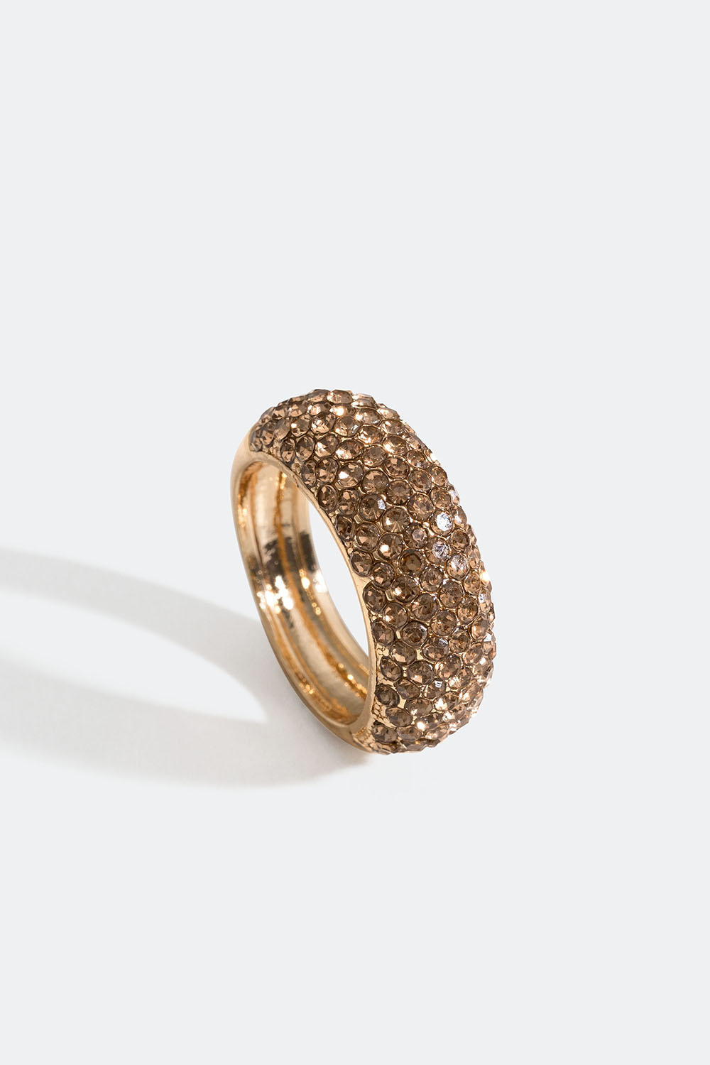 Chunky guldfarvet ring med glassten