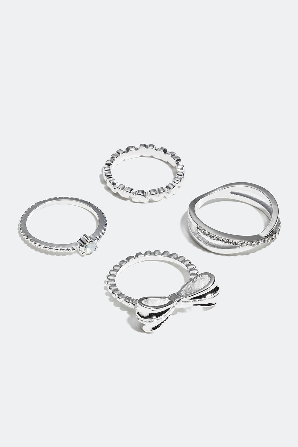 Ringe med sløjfer, hjerter og glassten, 4-pak