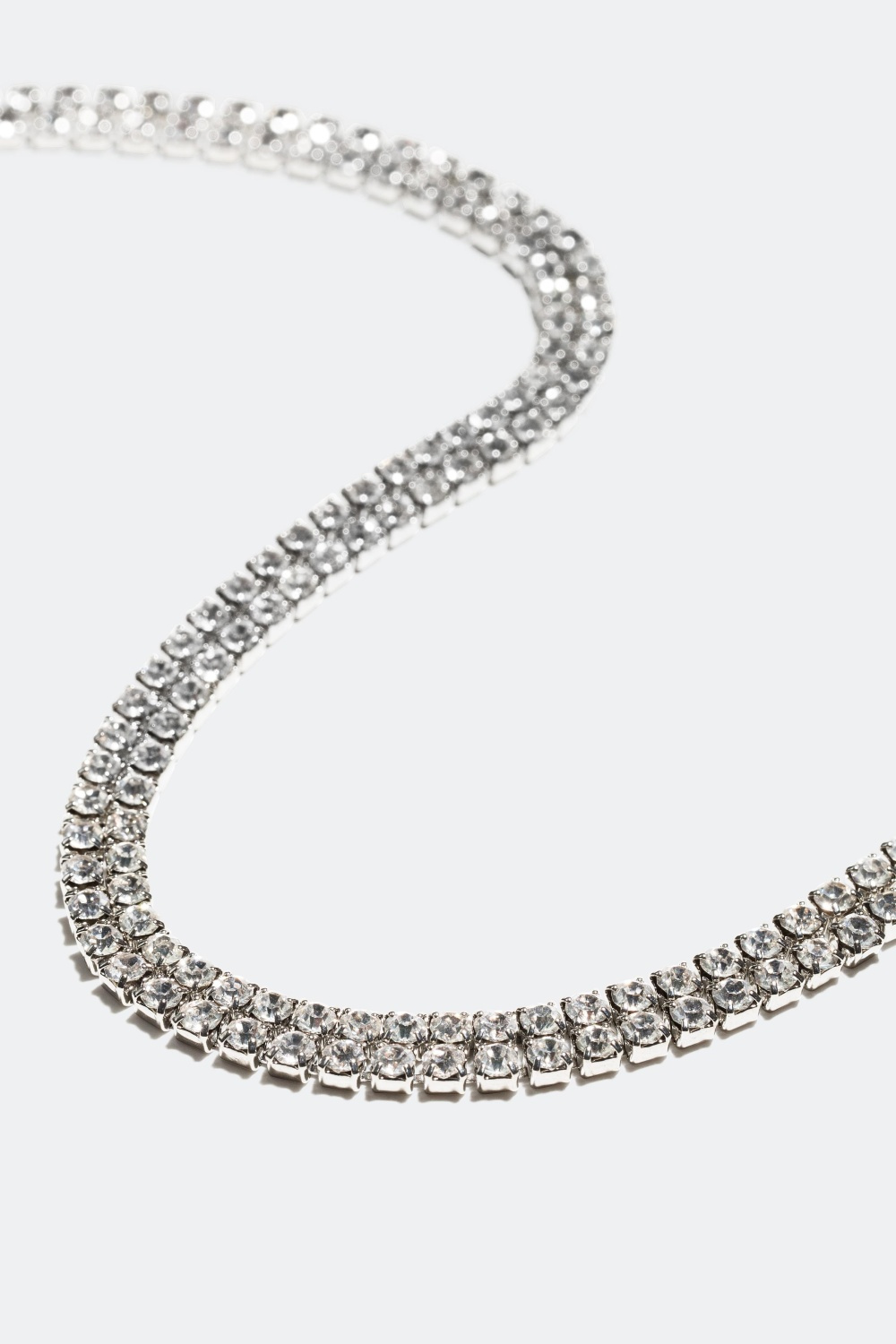 Lang halskæde med glassten