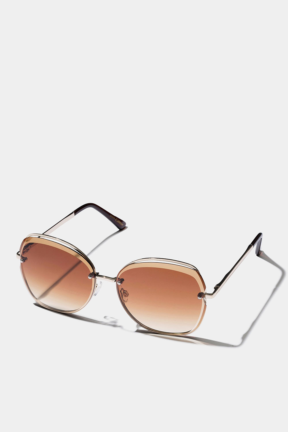 Retro solbriller med tonet glas