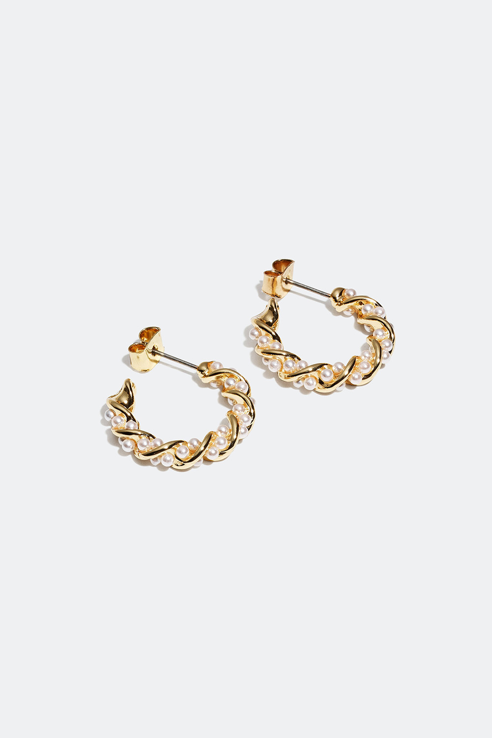 Hoops med perler og snoet design