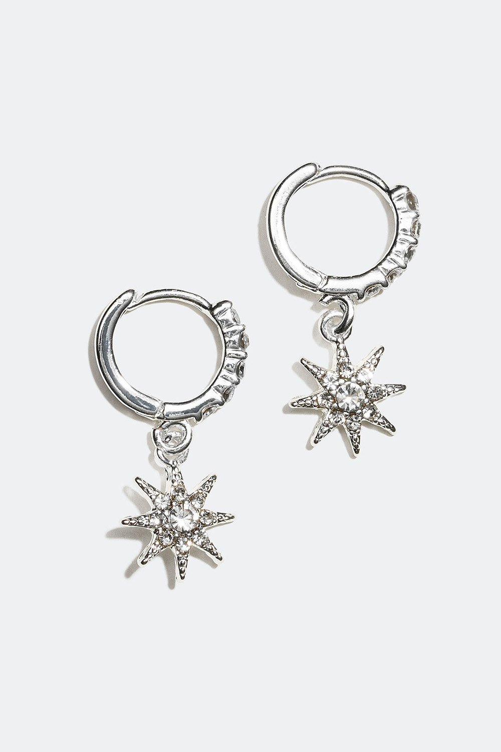 Hoops med stjerneformede vedhæng og glassten