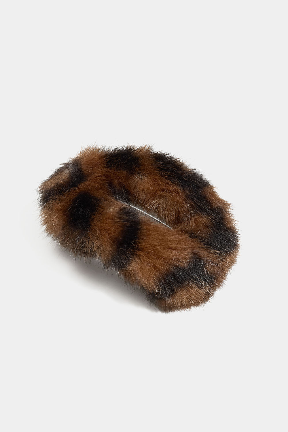 Plysset hårklemme med leopardmønster