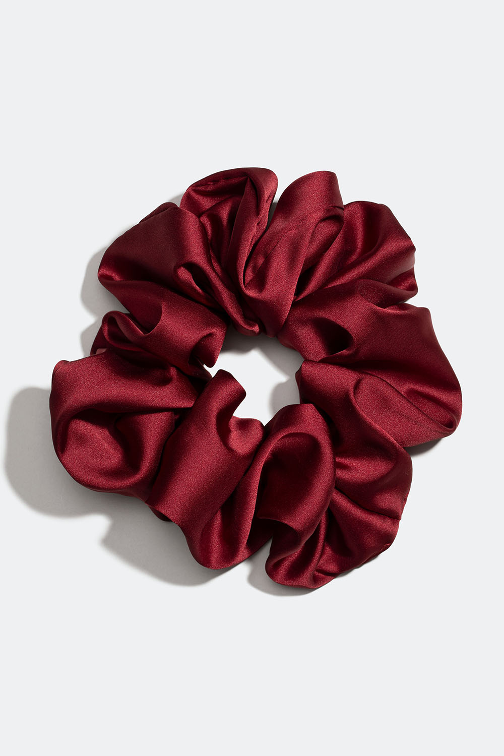 Stor vinrød scrunchie