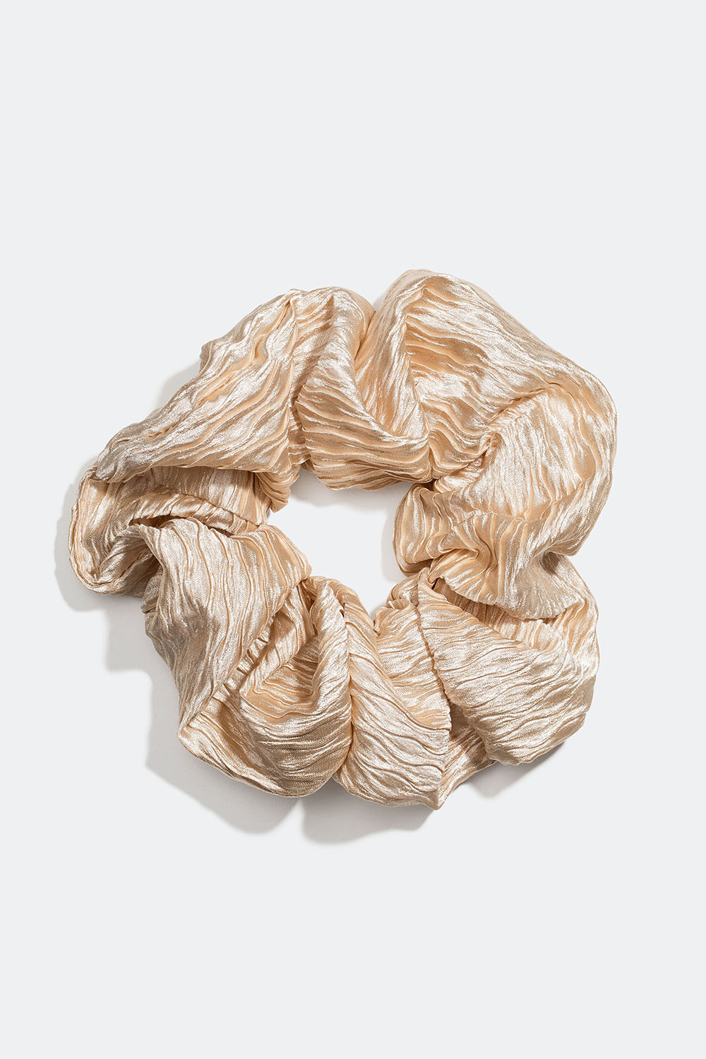 Stort beige scrunchie med plisseret stof