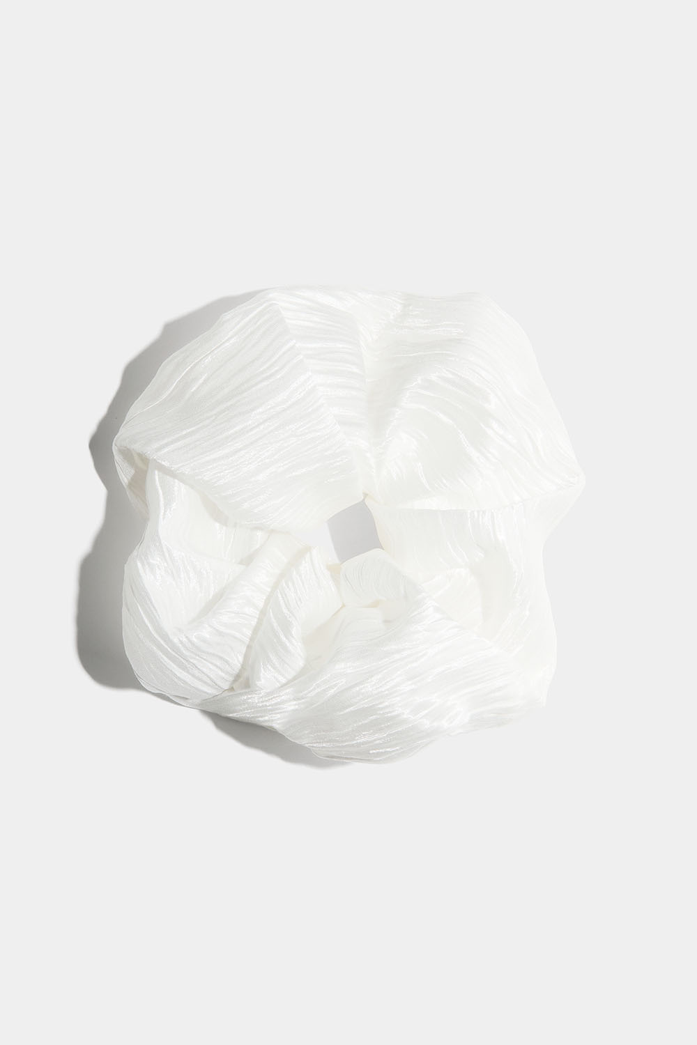 Stor hvid glansfuld scrunchie
