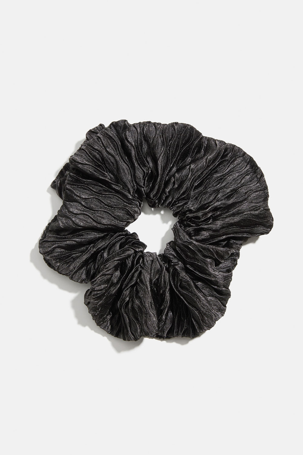 Sort scrunchie i struktureret stof