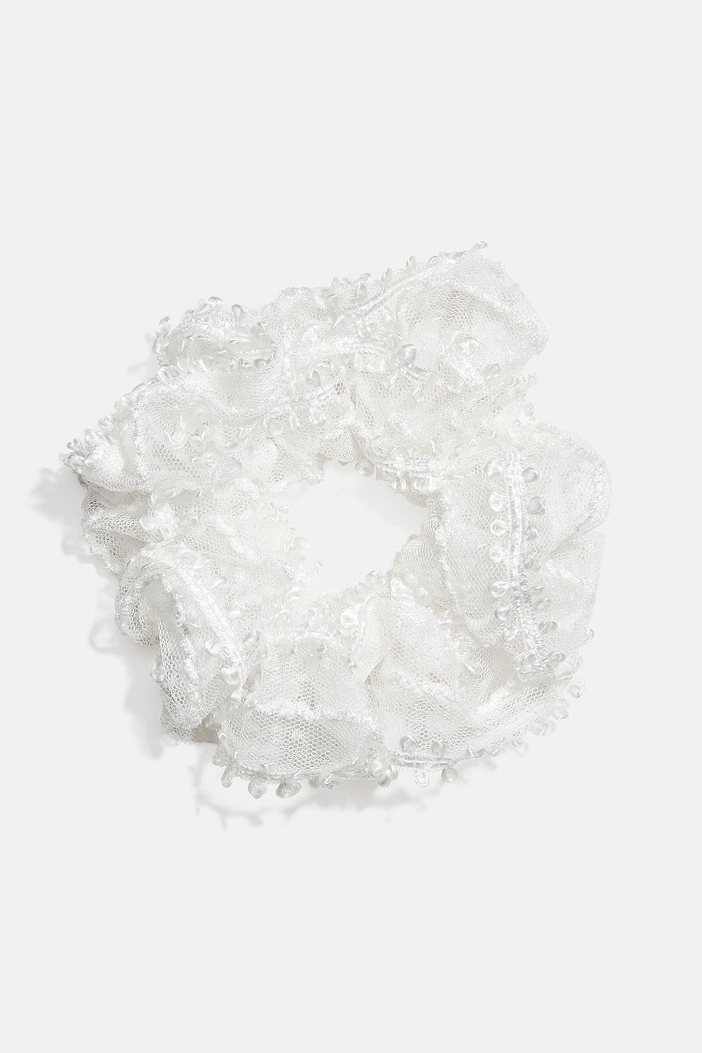 Stor hvid scrunchie med blondestof