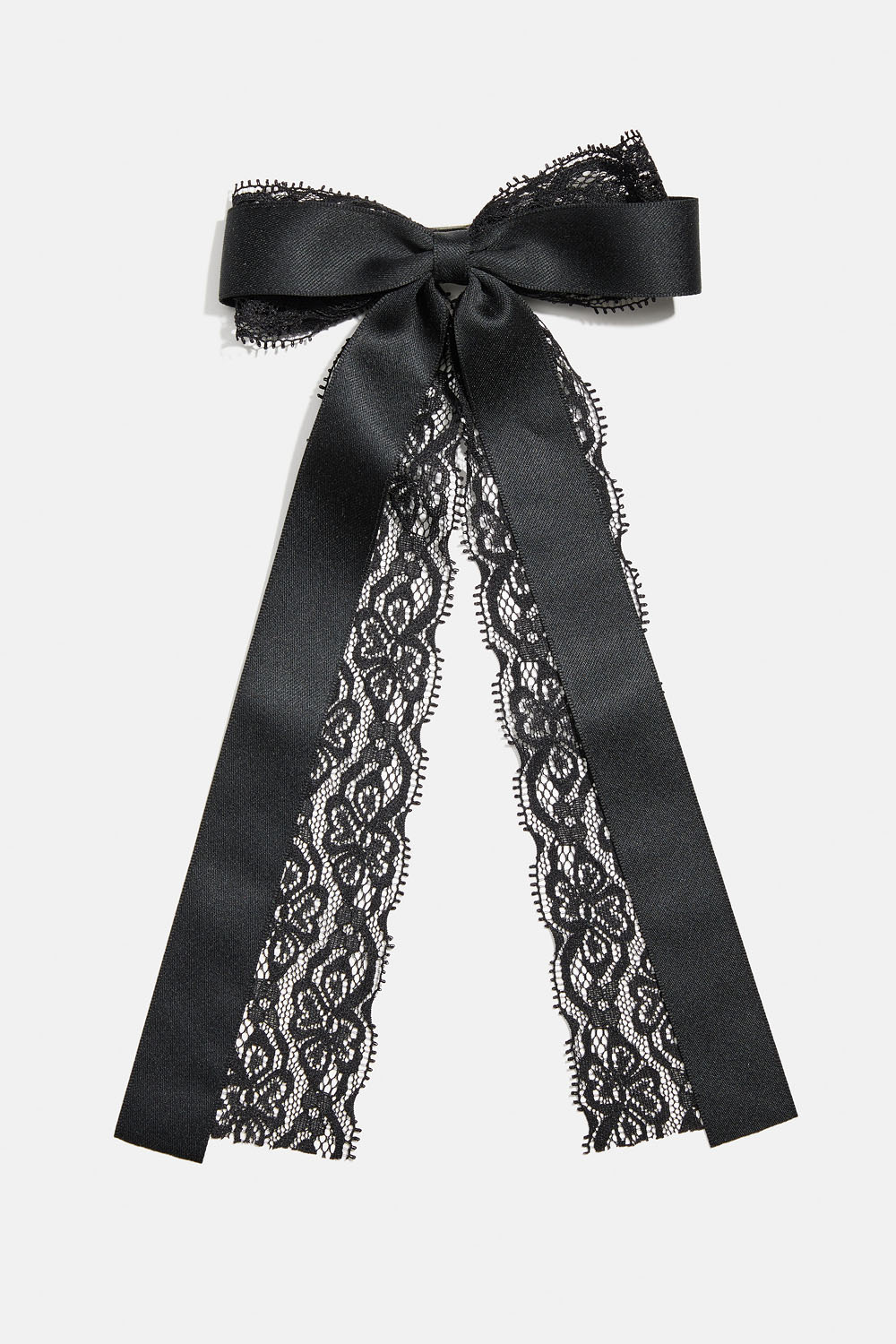 Hårspænde med sløjfe i bånd og blonde