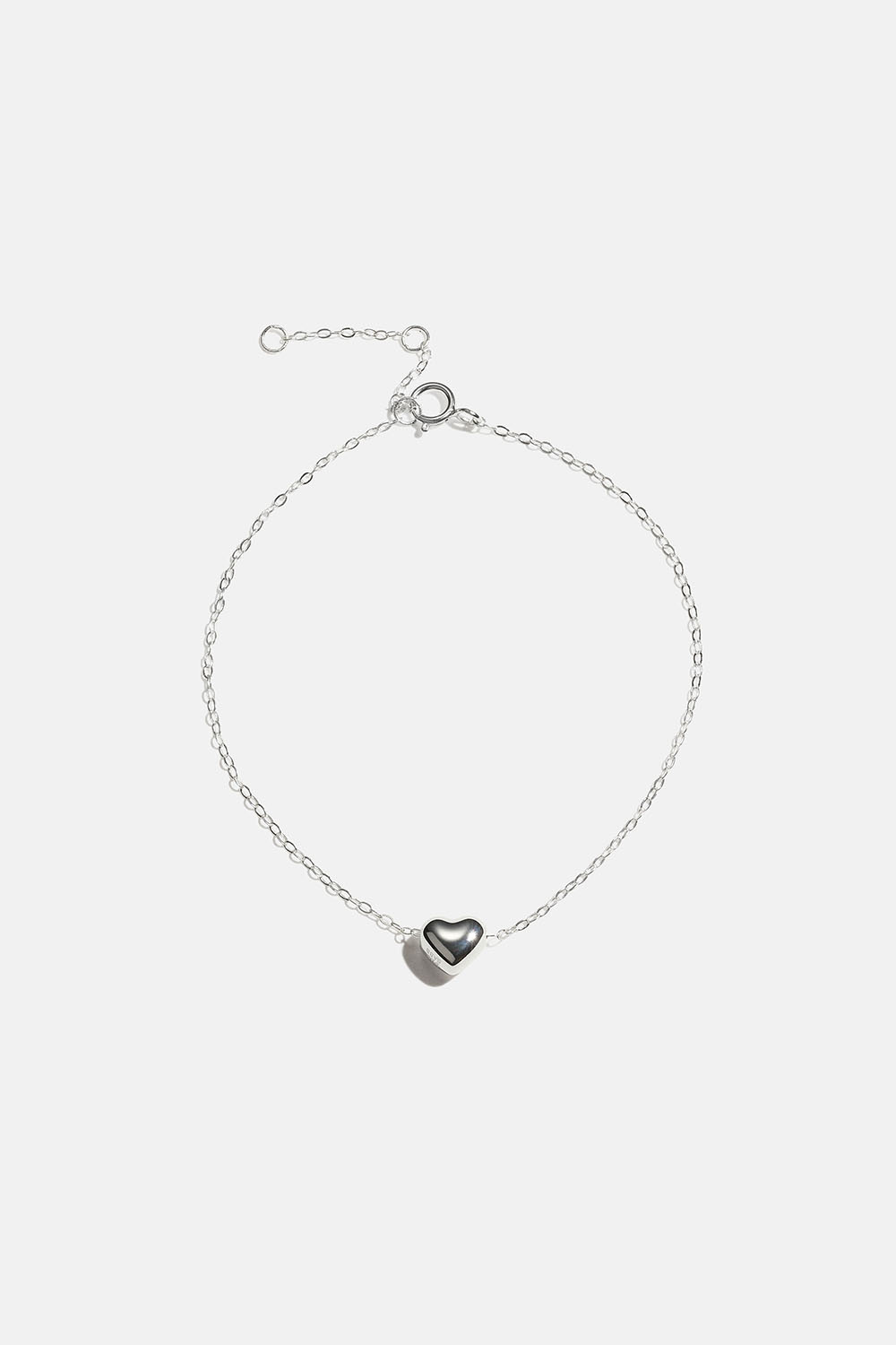 Armbånd i ægte sølv med hjertevedhæng