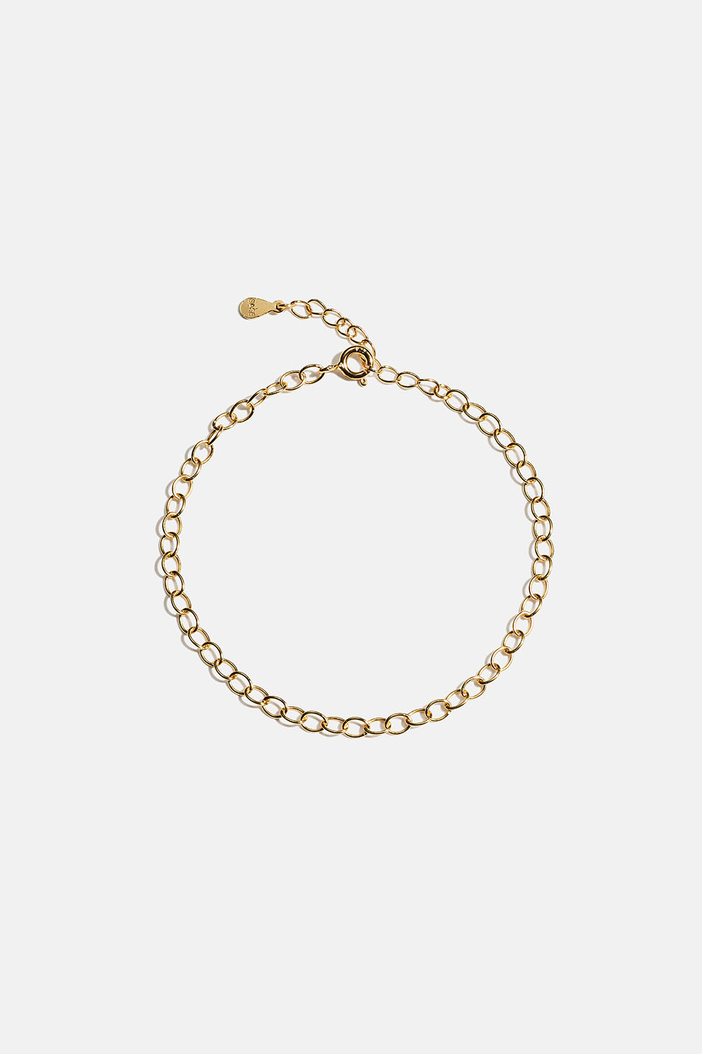 Kædearmbånd med smalle ringe i 18k forgyldt ægte sølv