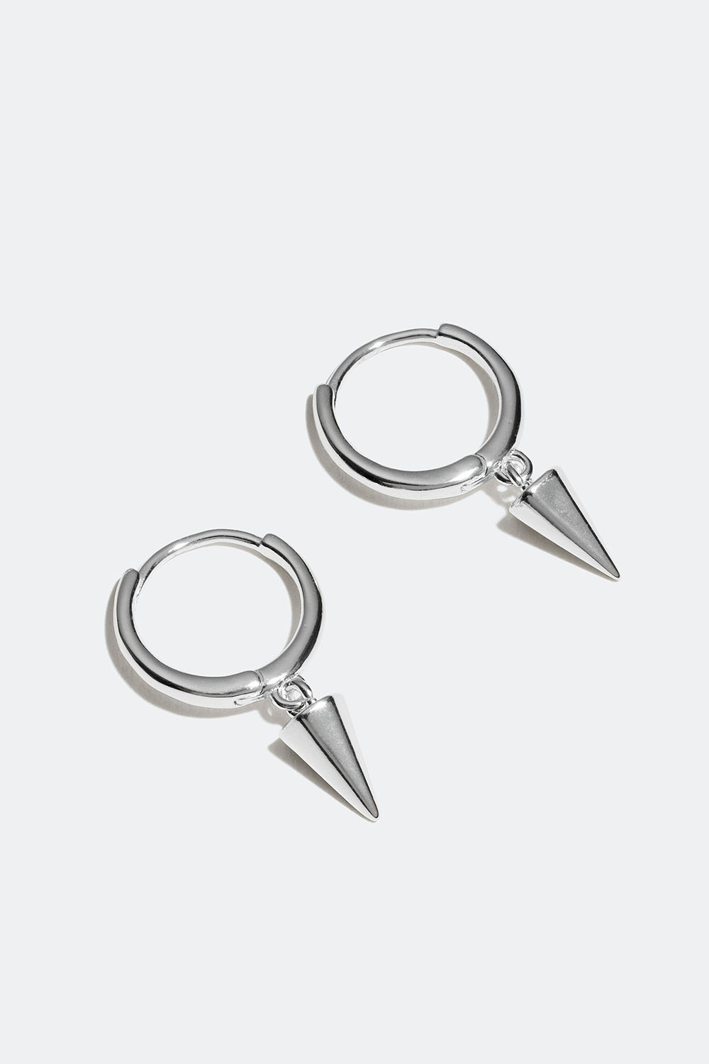 Mini hoops i ægte sølv med små nitter