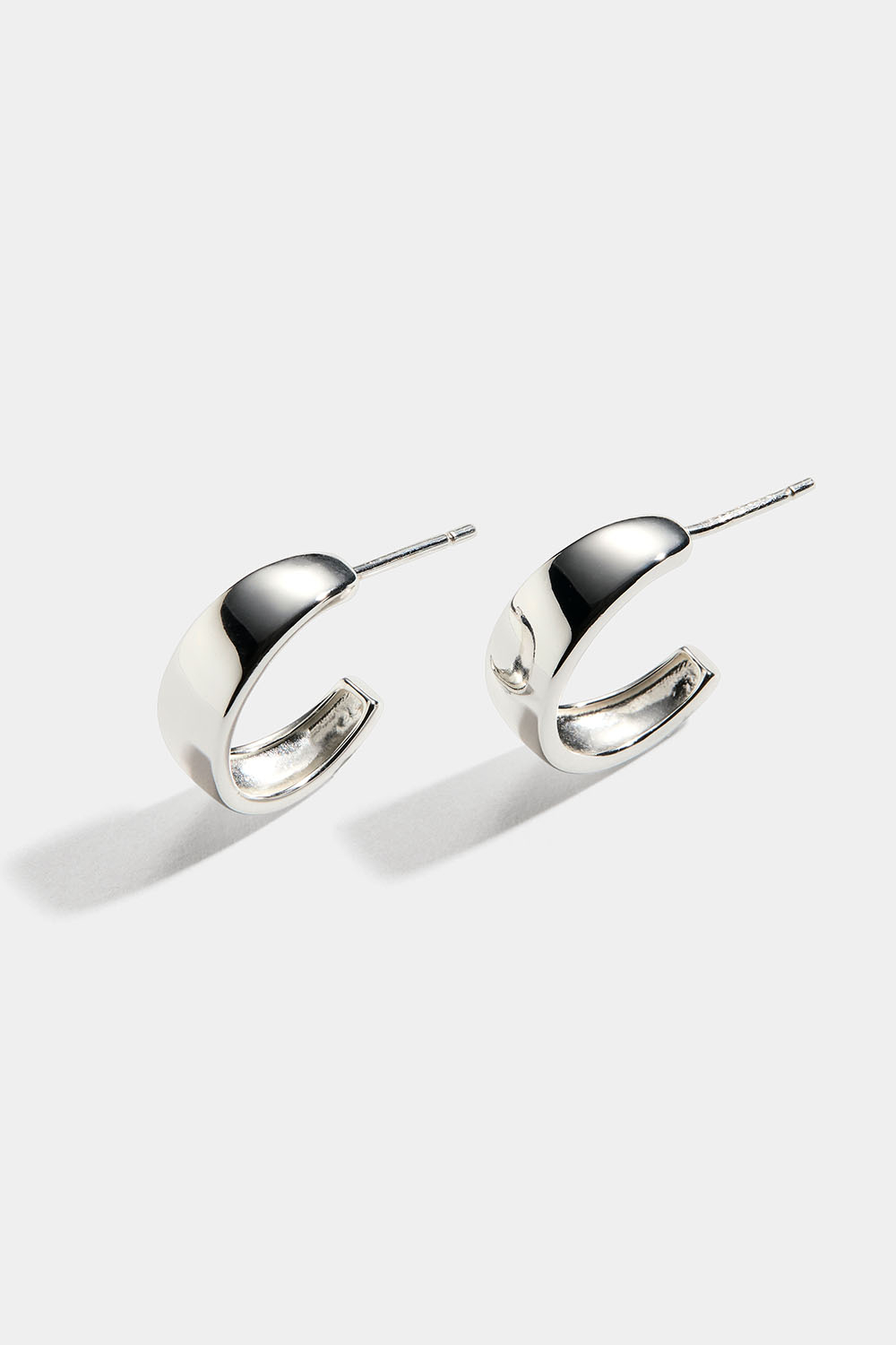 Brede hoops i ægte sølv