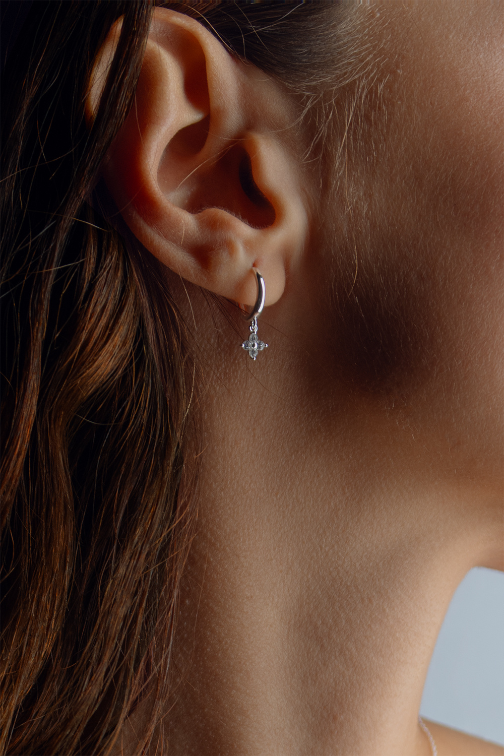 Hoops i ægte sølv med kubisk zirkonia-vedhæng