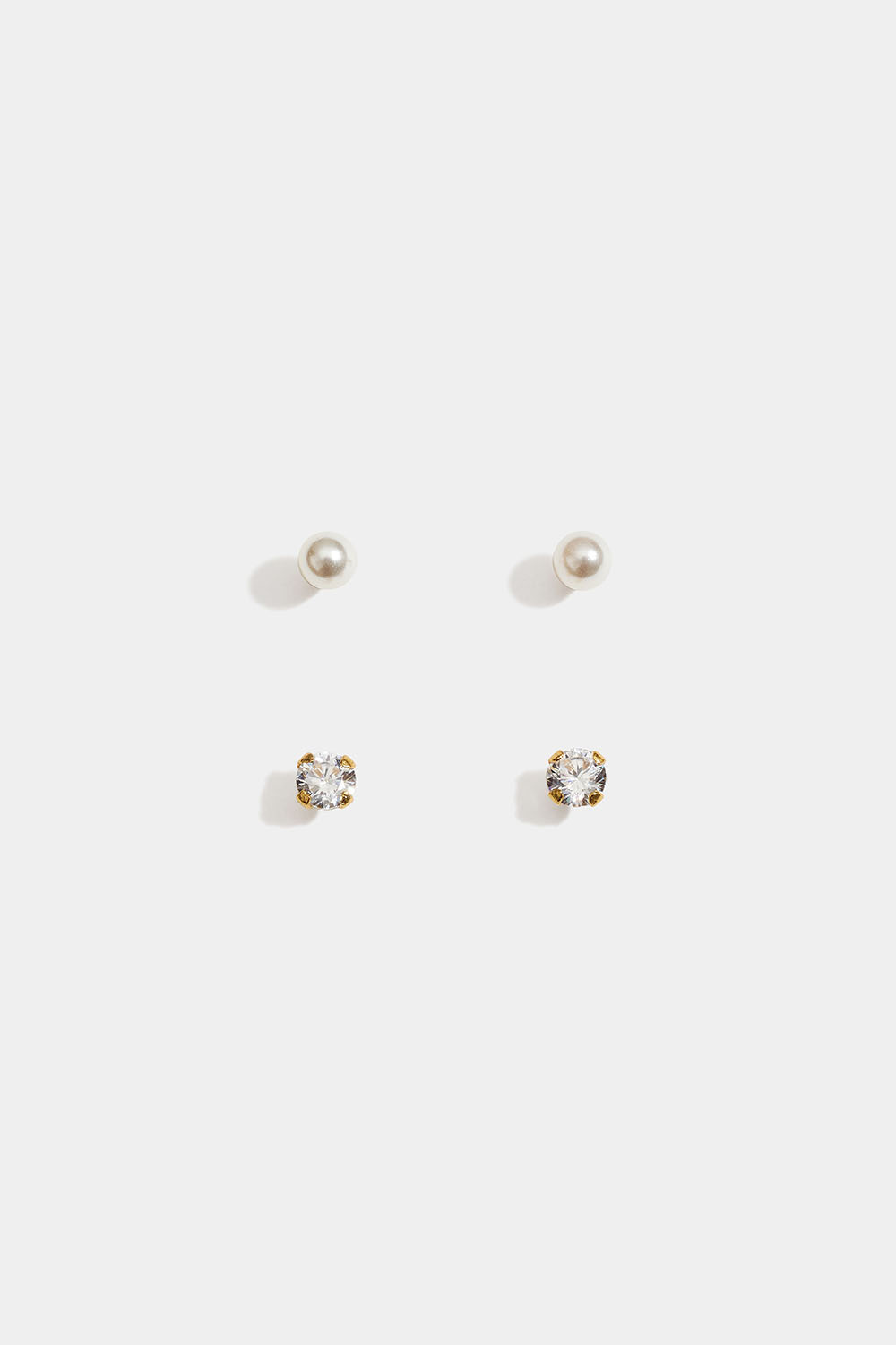 Små ørestikker i 18k guldbelagt ægte sølv med perler og Cubic Zirconia, 2-pak