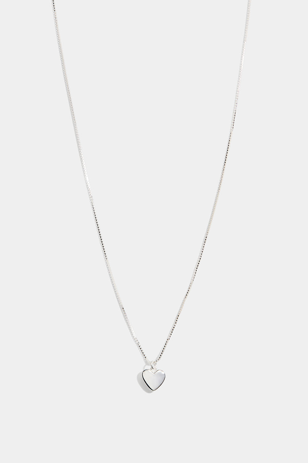 Halskæde i ægte sølv med fyldt hjerte