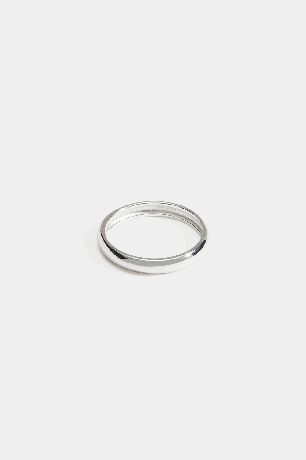 Ring i ægte sølv med blank overflade